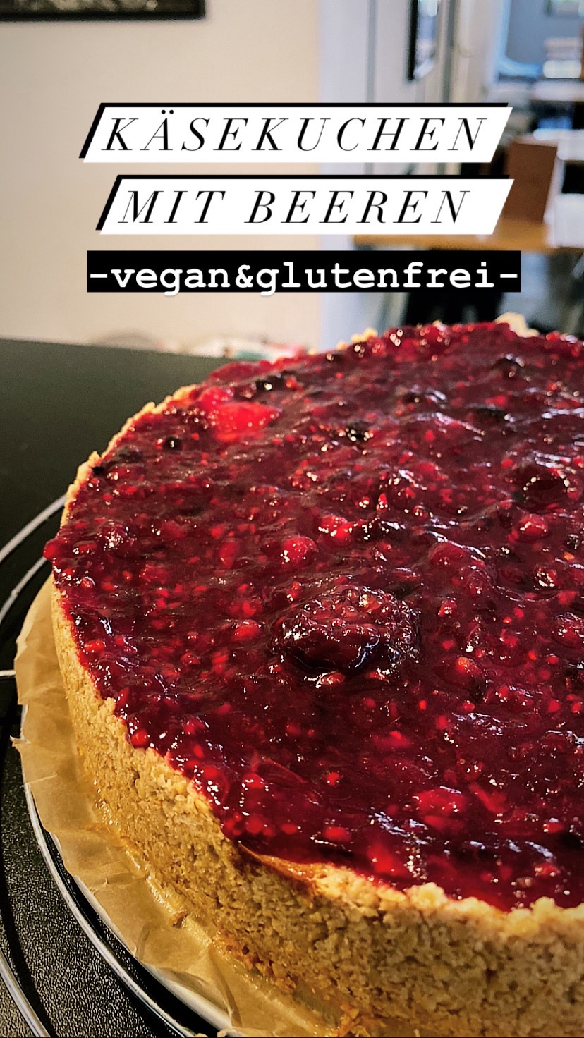 Käsekuchen mit Obst, vegan und glutenfrei, 26 cm – Bild 2