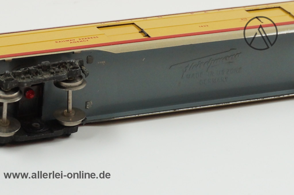 Fleischmann H0 | Fleischmann 1422 Schnellzug-Gepäckwagen PULLMAN der UNION PACIFIC – Bild 7