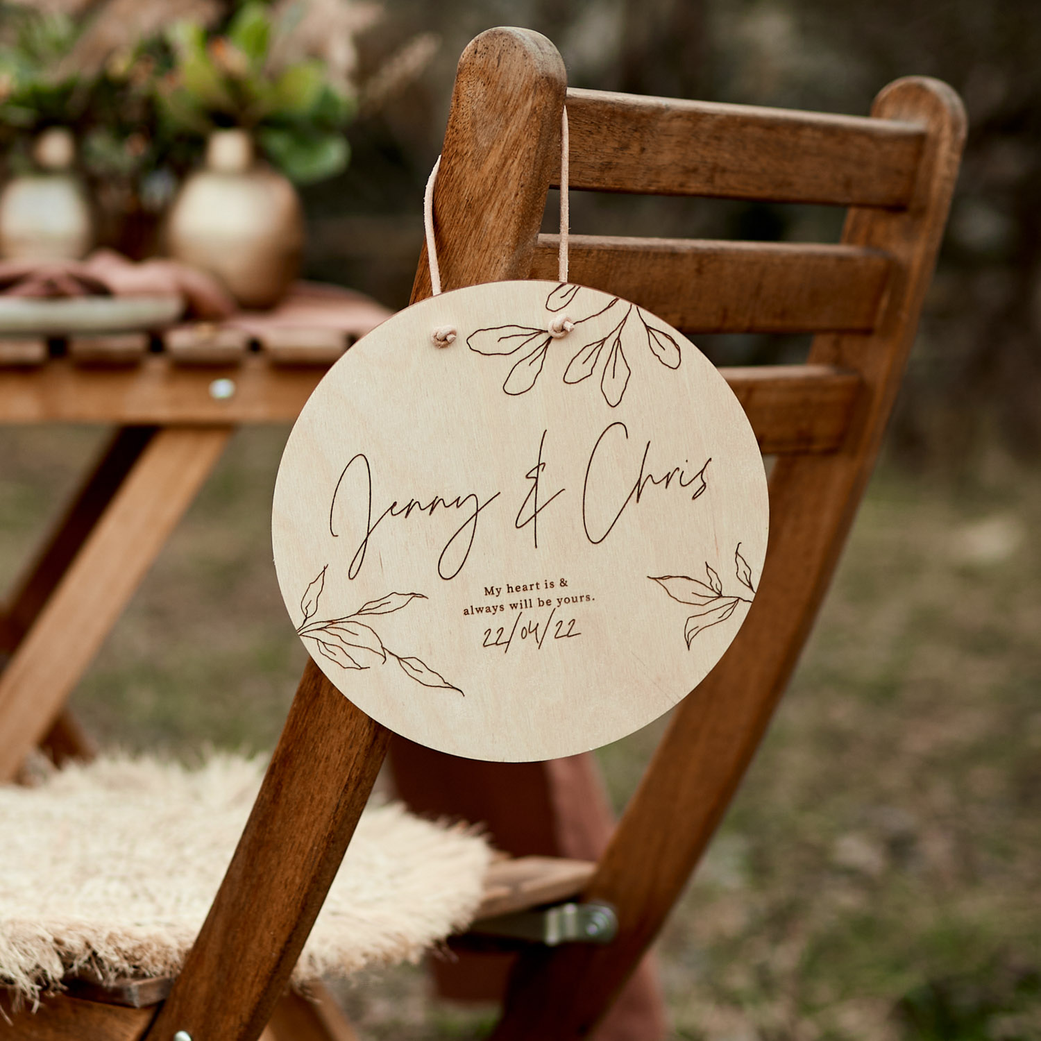 Natural Elegance – Holzschild – Bild 2